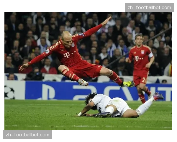 评论:技术流中场重新主导比赛,欧冠“绞杀时代”是否正在褪去?